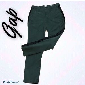 Gap olive/army/dark green Girlfriend Chino pants